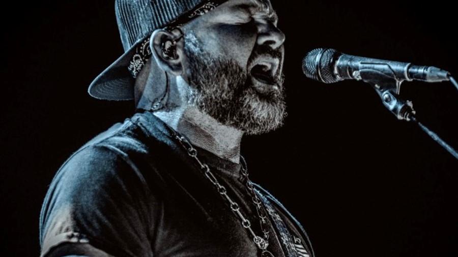 Stoney LaRue